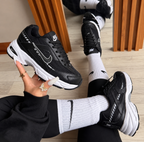 Nike Initiator