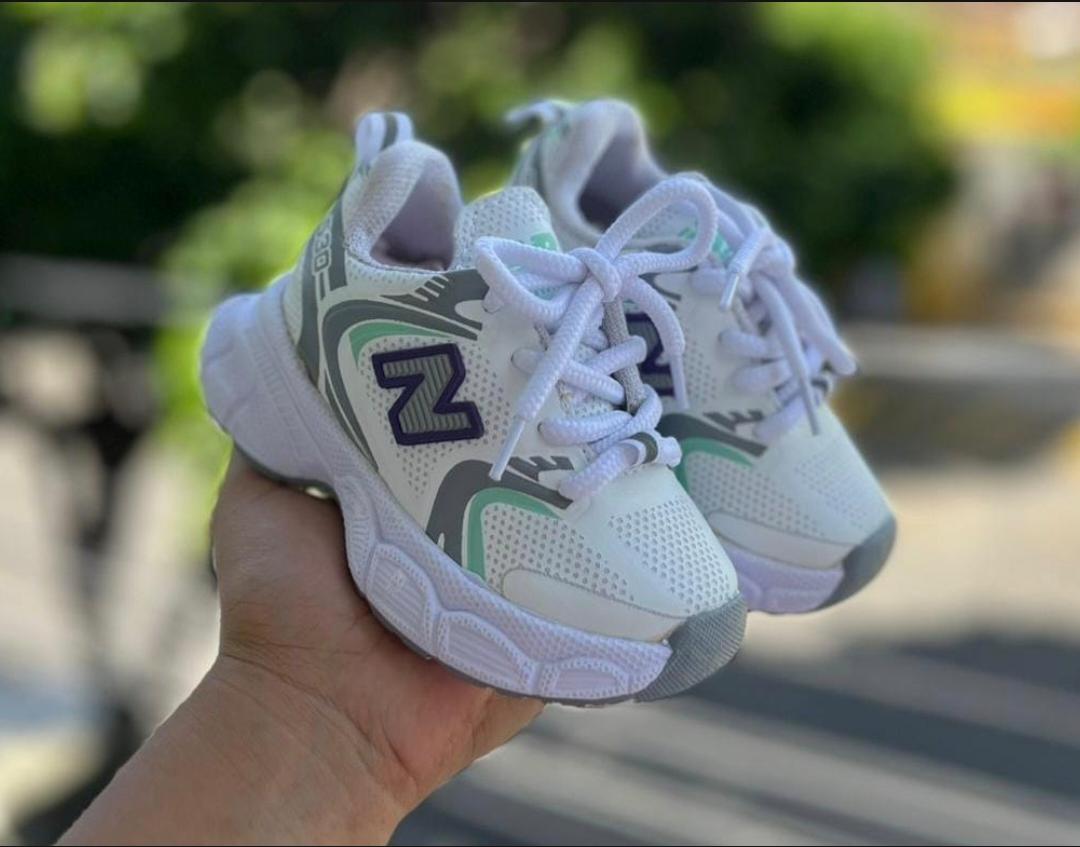 Tenis Para Los Pequeños De La Casa
