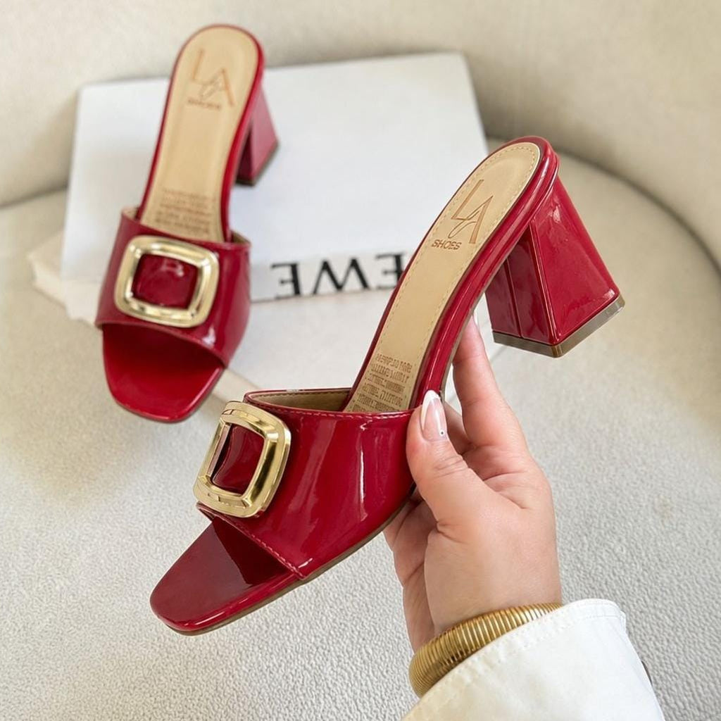 Tacon Punta Cuadrada  👠