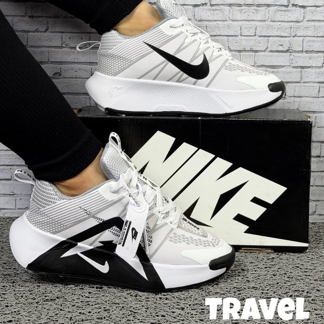 Nike Travel