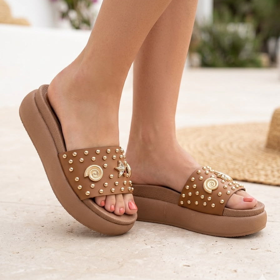 Sandalias Con Detalles Especiales