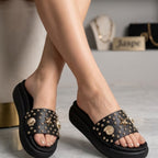 Sandalias Con Detalles Especiales